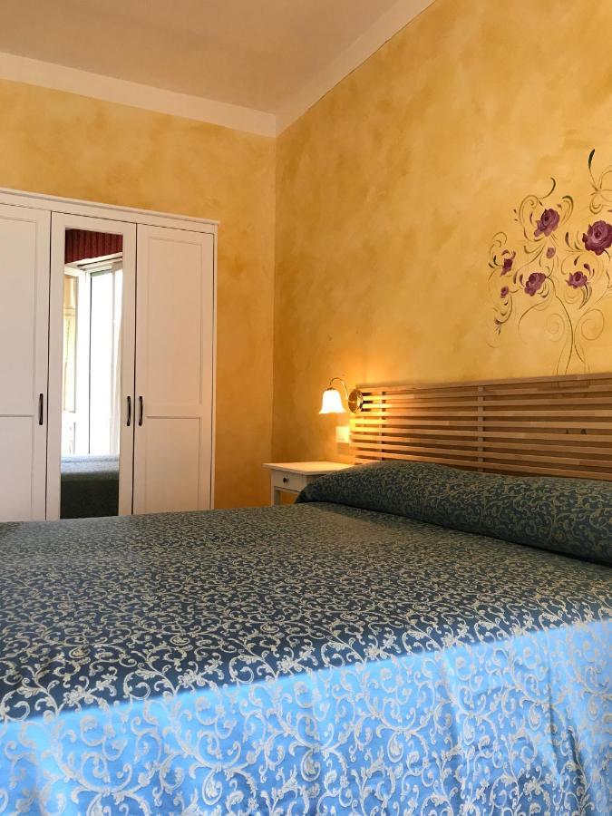 Albergo Villa Angela Toscolano Maderno Luaran gambar